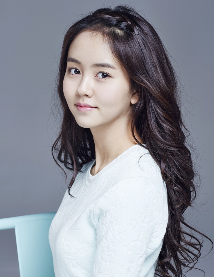 Kim So Hyun Cast In Kbs2 Drama Page Turner Asianwiki Blog